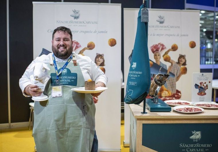 El chef de Ababol, el albaceteño Juan Monteagudo, ganador de la mejor croqueta de jamón ibérico de España