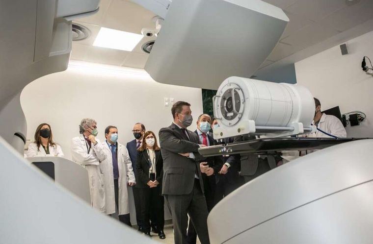 Todas las provincias de Castilla-La Mancha tendrán servicio de acelerador lineal para radioterapia