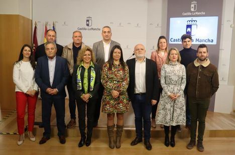El Gobierno de Castilla-La Mancha impulsa una nueva vivienda y seis centros de mayores en la provincia de Albacete con un millón de euros de inversión