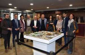 El alcalde anuncia que el Ayuntamiento concurrirá a los fondos europeos ‘Next Generation’ para el uso turístico y cultural del yacimiento arqueológico del Acequión