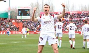 2-1.- El Albacete Balompié remonta y amplía su ventaja en la zona de play-off 