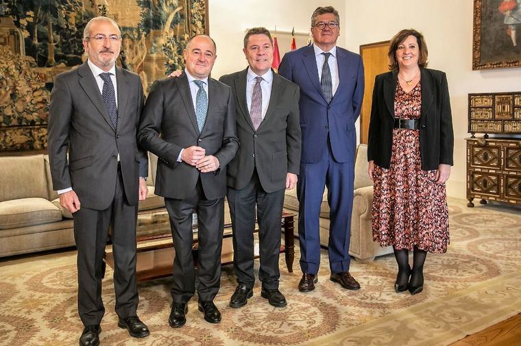 El alcalde destaca la “gran oportunidad económica y laboral” que supone la llegada del Grupo Stadler a Albacete, que generará más de 80 empleos directos