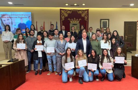 El alcalde de Albacete destaca la “buena acogida” del programa ‘Becas a Jóvenes con Titulación 2022’, una oportunidad laboral para 41 persona