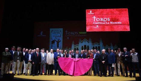 El alcalde de Albacete defiende la importancia del mundo del toro en nuestra cultura