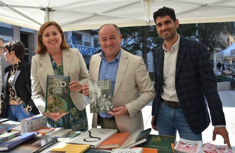 El alcalde de Albacete destaca la importancia de la cultura y las bibliotecas públicas para la ciudadanía