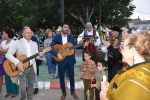 La pedanía de Tinajeros celebra hasta el 6 de mayo sus fiestas en honor a la Santa Cruz