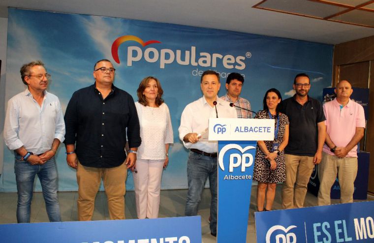 Manuel Serrano se muestra orgulloso por el rotundo triunfo electoral del PP en Albacete y reivindica el derecho de Feijóo a gobernar en España