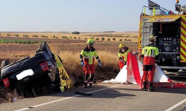 Sucesos.- Dos personas fallecen tras ser atropelladas en el accidente de la CM-42 y otras cuatro resultan heridas