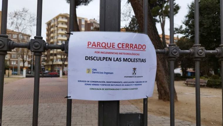 Los parques de la ciudad de Albacete permanecerán cerrados mañana jueves, día 2, ante la alerta de la Agencia Estatal de Meteorología por fuertes rachas de viento