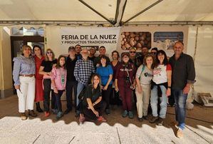 Una expedición de la Asociación de Periodistas de Albacete conoce la Feria de la Nuez y Productos Tradicionales de Nerpio y otros ‘tesoros’ locales de la mano de la Diputación