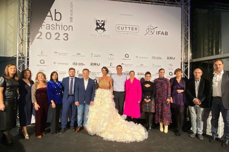 Rosa González de la Aleja afirma que el Ayuntamiento seguirá apoyando ‘ABFashion’ porque exporta la Marca Albacete y contribuye a la promoción de la imagen de nuestra ciudad