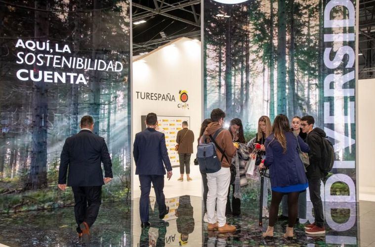 FITUR 2024 cierra su 44ª edición con excelentes cifras de asistencia con más de 250.000 asistentes y consolida su influencia global 