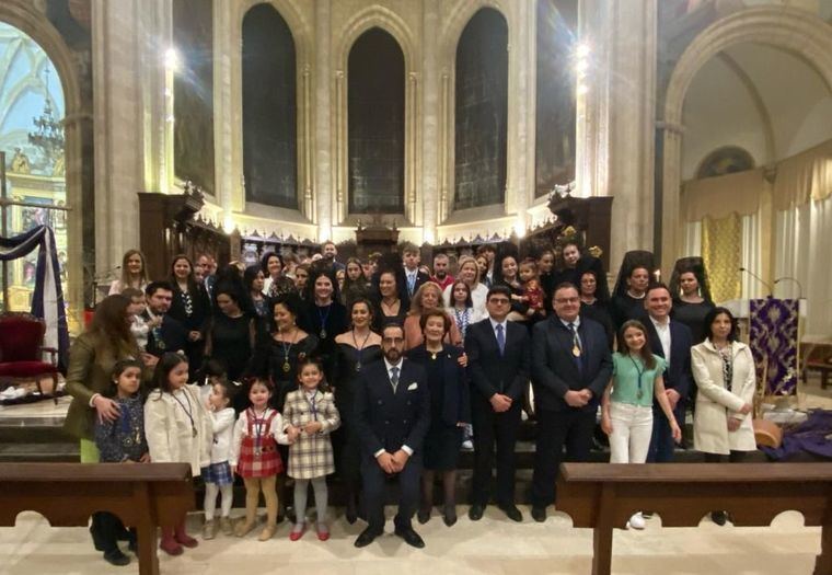 La Cofradía de Nuestra Señora de Los Dolores nombra Cofrade de Honor a la concejala Rosa González de la Aleja