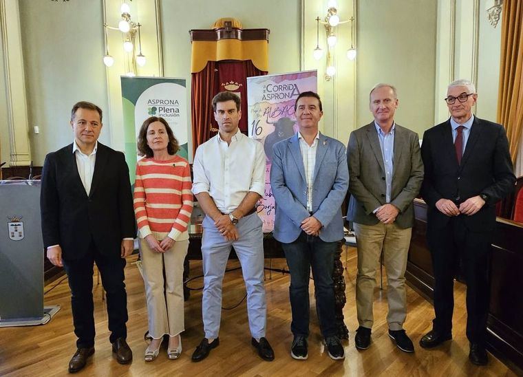 El Fandi, Rubén Pinar y Borja Jiménez, cartel de la LII Corrida de Toros de Asprona el 16 de junio