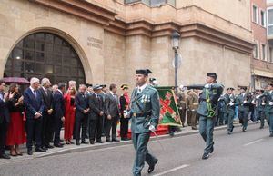 La Guardia Civil celebra su fiesta en el centro de la ciudad con el cariño de los albaceteños