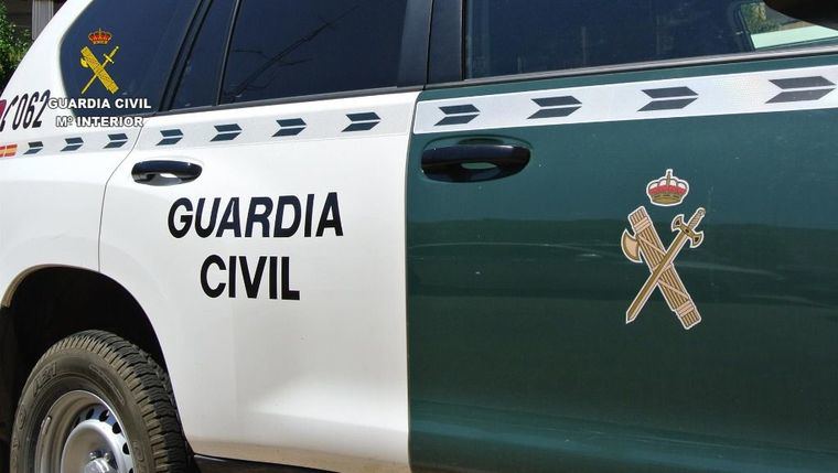 Sucesos.- Siete personas, entre ellas un menor, resultan heridas leves tras la colisión de dos vehículos en Molinicos