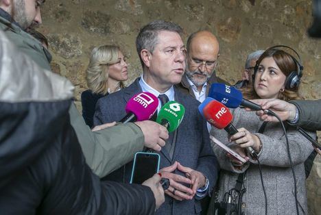 Page tacha de 'insultante' la legislación en reparto de menores y avisa al Gobierno: 'Vamos a ser solidarios, tontos no'