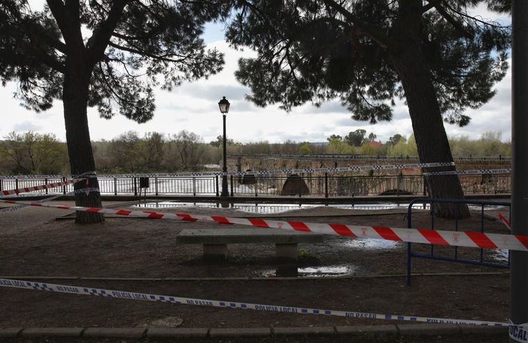 Sánchez muestra su apoyo a Talavera tras el derrumbe del puente romano: 'Contad con el Gobierno para la reconstrucción'