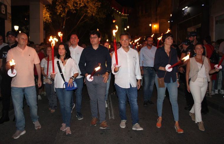 Manuel Serrano invita a las actividades organizadas con motivo de la Noche de San Juan para que la participación ciudadana sea un año más la nota dominante