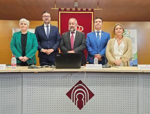 Cabañero subraya la fructífera colaboración entre el IDR de la UCLM y el ITAP de la Diputación, 