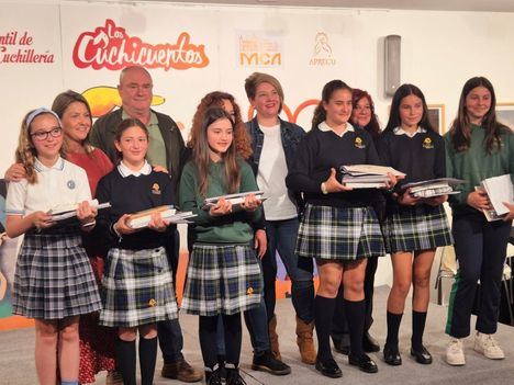 El concurso ‘Cuchicuentos’, donde han participado 108 niños y niñas, “contribuye cada año a transmitir la cultura y tradición cuchillera que nos define”
