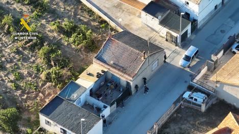 Desmantelan banda criminal que robaba en gasolineras y viviendas en varias provincias