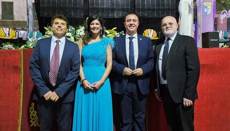 El Toro de Fuego se impone a la tormenta en la noche más mágica de las Fiestas de San Roque en Barrax