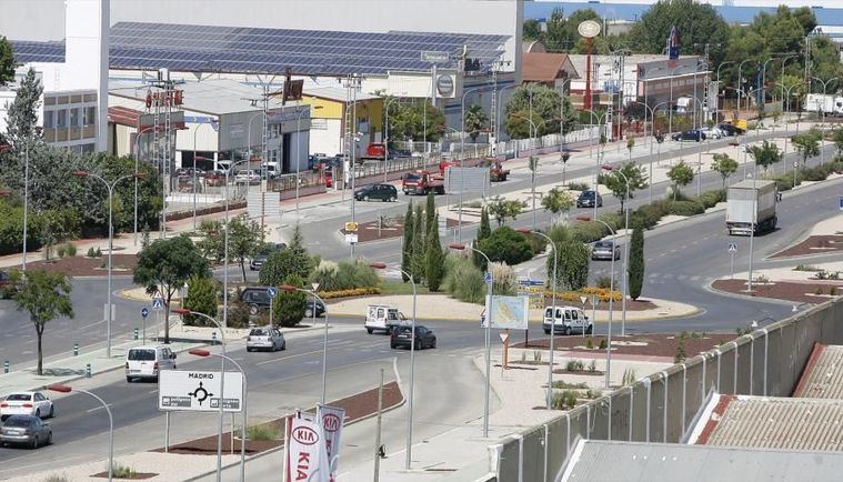 El polígono Campollano de Albacete estrecha la colaboración público-privada de cara a la nueva Ley de Industria