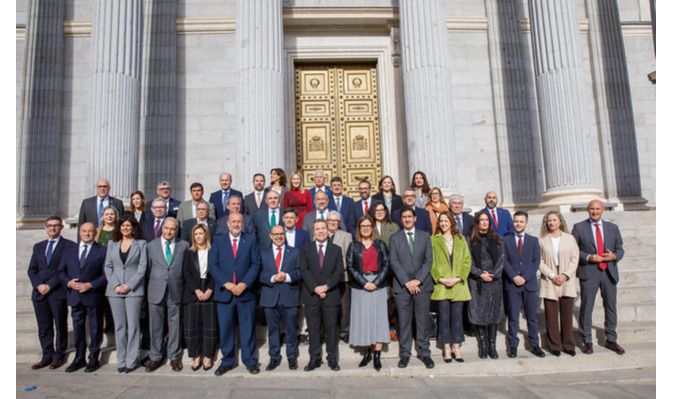 El Estatuto de Castilla-La Mancha ve luz verde en el Congreso para iniciar su trámite con Vox y UPN en contra y abstención de ERC