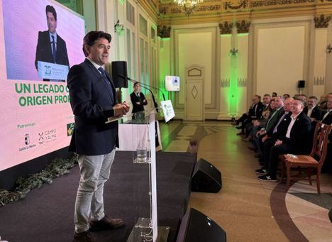 Francisco Navarro felicita a la Denominación de Origen Manchuela por su 25 aniversario y agradece su contribución al empleo y al desarrollo económico y rural de Albacete