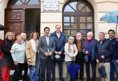 José Manuel Caballero reivindica a los alcaldes que iniciaron con la democracia los servicios, los derechos y el bienestar