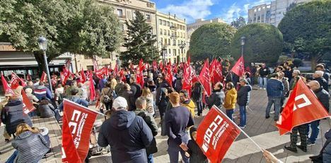 Unas 400 personas se concentran en Albacete convocadas por CCOO para pedir mejoras salariales en convenios colectivos