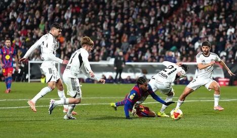 El Albacete se despide de la Copa del Rey tras una épica batalla contra el Barça (1-2)