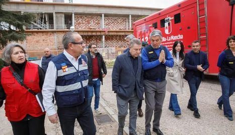 Foto.- El presidente Emiliano García-Page ha presidido este sábado la reunión del Cecop en la sede del 112 en Toledo
