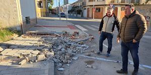 El alcalde de Hellín recorre la ciudad y sus pedanías junto a Miriam García y Juan Díaz para evaluar los daños por el viento