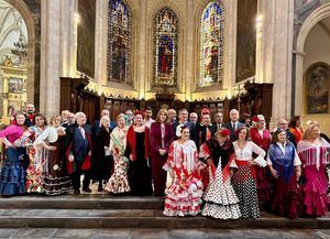 Llanos Navarro participa en la Misa Rociera de la Casa de Andalucía, “que cada año ayuda a estrechar lazos con la cultura andaluza”