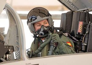 La Princesa Leonor realiza su primer vuelo en un caza F-5 y visita la Base Aérea de Albacete