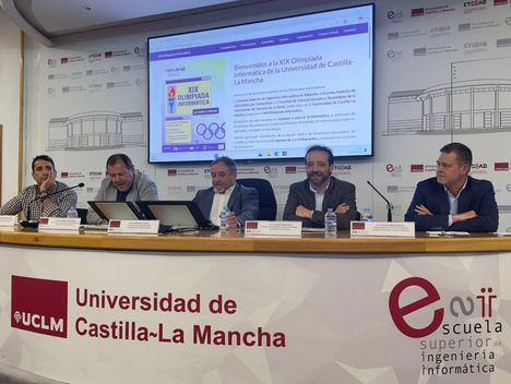 Carlos Calero destaca el talento juvenil en la entrega de premios de las Olimpiadas de Informática