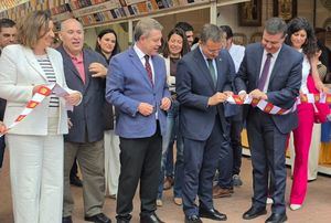 Cabañero subraya el valor de FARCAMA Primavera donde “no sólo se venden productos: se sostienen empleos y proyectos de vida”