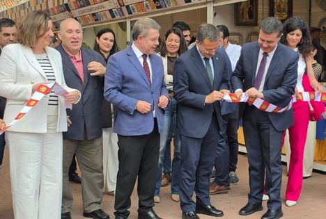 Cabañero subraya el valor de FARCAMA Primavera donde “no sólo se venden productos: se sostienen empleos y proyectos de vida”