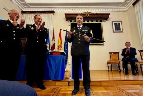 Antonio José López-Alcahut asume como nuevo jefe de la comisaría provincial de Albacete con un enfoque en la especialización y el trabajo en equipo