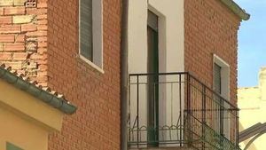 Hallan muertos en su vivienda de la calle Almeria de Albacete a una mujer y a su hijo
