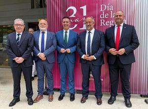 Cabañero ensalza el talento y el compromiso ciudadano que hacen avanzar a una Castilla-La Mancha orgullosa de sí misma