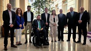 Cabañero defiende en la presentación del III Congreso Internacional sobre la ELA ‘Manolo Barrós’ que la investigación es una responsabilidad colectiva