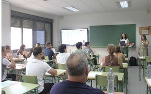 Más de 7.100 aspirantes se presentan a las oposiciones para 543 plazas de maestro en Castilla-La Mancha