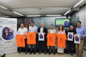 El Ayuntamiento agradece la apuesta de Amiab por el deporte inclusivo, con la III Carrera Nocturna en el Parque Lineal