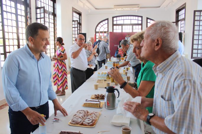 El Ayuntamiento anima a los mayores a vivir una buena Feria y a “seguir activos, aportando a la sociedad vuestra experiencia y vuestros consejos”