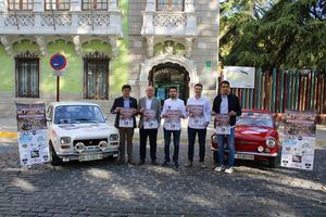 El Ayuntamiento apoya el II Rally de Coches Clásicos, que partirá del Recinto Ferial con la participación de 65 vehículos históricos