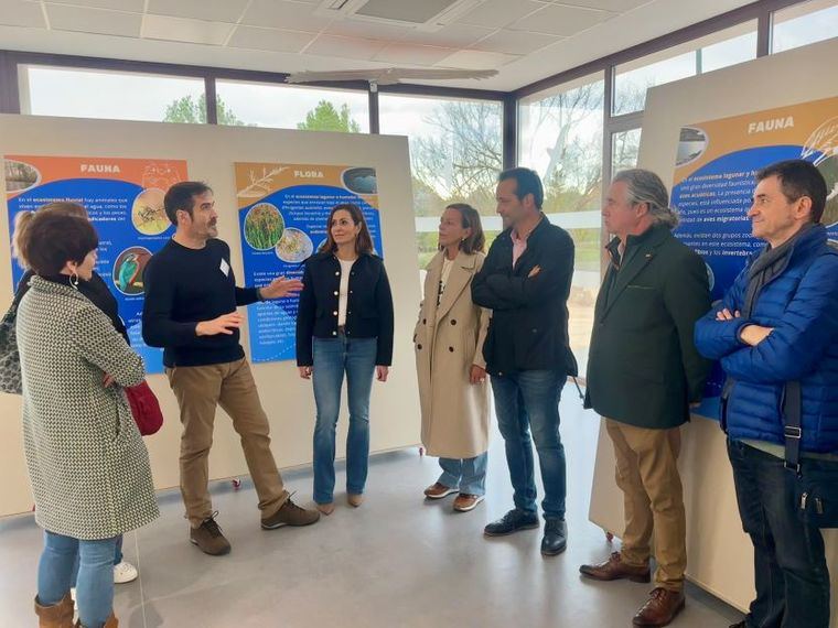 González de la Aleja inaugura la nueva Aula de Naturaleza “que dará aún más vida a nuestro Parque de La Pulgosa”