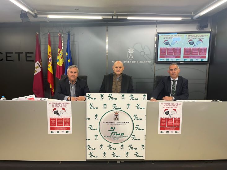 El Ayuntamiento presenta el Trofeo navideño de Tenis y Pádel, “toda una institución en la programación deportiva de Navidad”